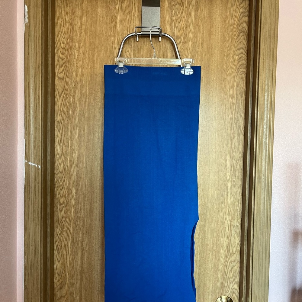 Fabletics Two Piece Set | Compression Crop Top An… - image 5